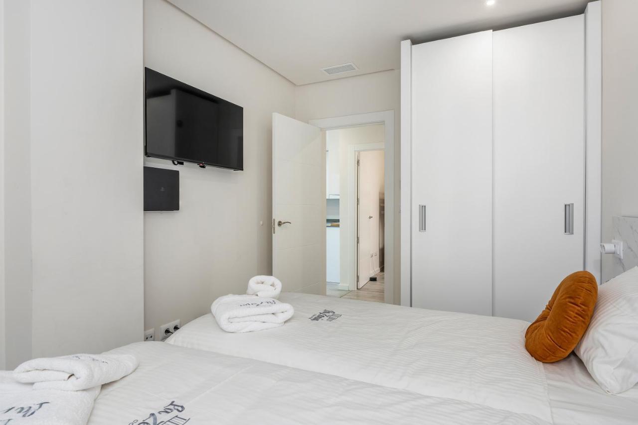 La Zenia Cocoon - Luxury Penthouse With Jacuzzi, 2 Pools, Indoor Heated Pool, Sauna, Gym, Playstation Leilighet Dehesa de Campoamor  Eksteriør bilde